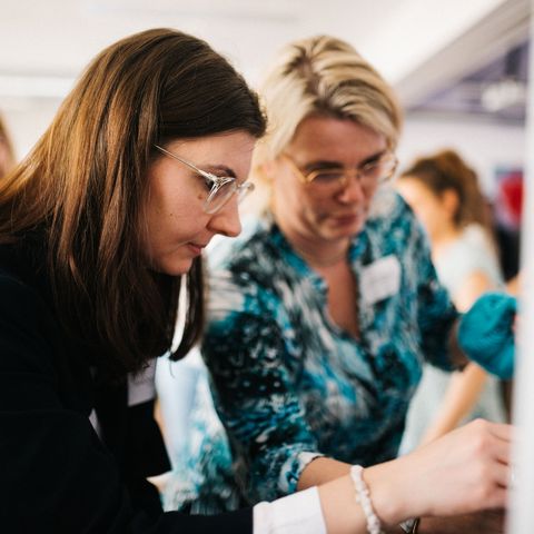 Mitglieder bei der Mitgliederversammlung 2024 in der Rochow-Akademie Reckahn